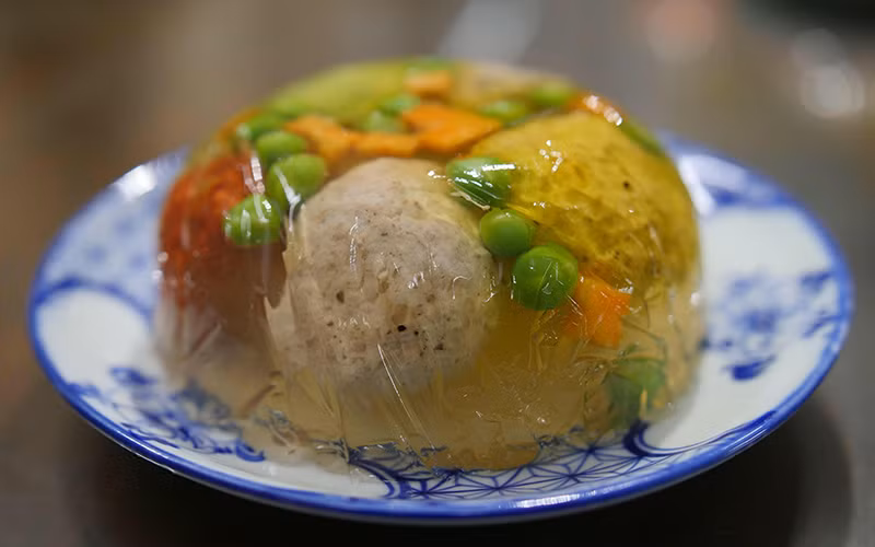 “Bếp nhà cháu” chia sẻ tình yêu với ẩm thực Việt -0