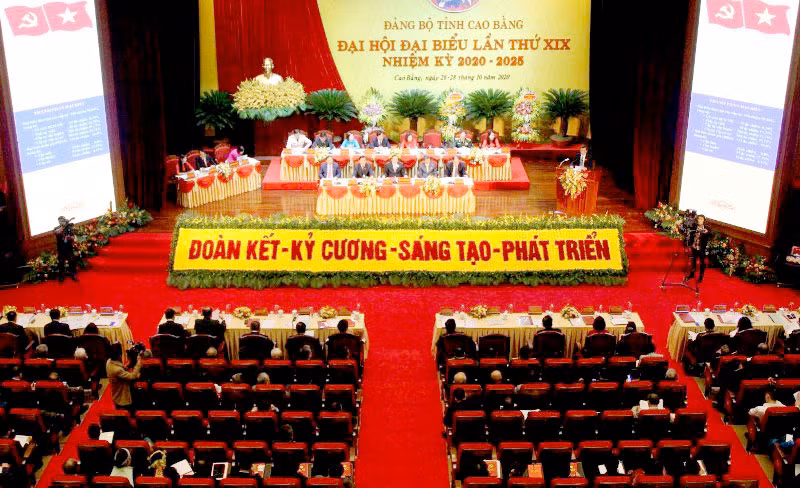 Khai mạc Đại hội Đảng bộ tỉnh Cao Bằng lần thứ 19 -0