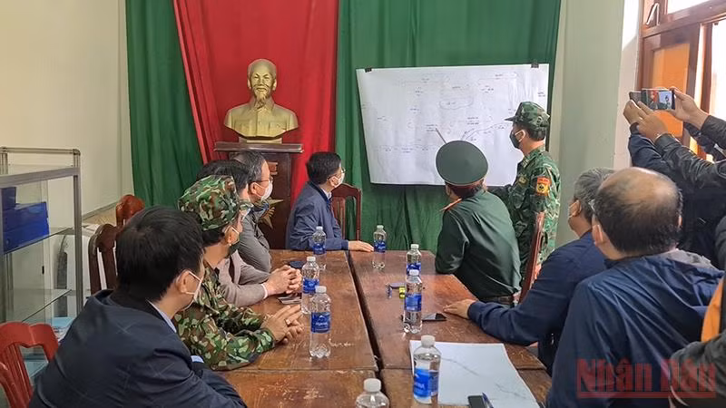 Khẩn trương điều tra, làm rõ vụ lật ca nô trên vùng biển Hội An -0