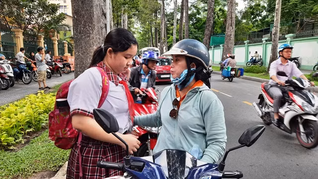 Hơn 82 nghìn thí sinh tại TP Hồ Chí Minh bước vào kỳ thi lớp 10 -0