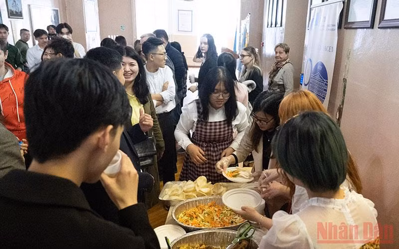 Ngày Việt Nam đầu tiên ở Đại học Ngôn ngữ Moskva -0