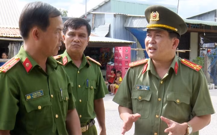 Đại tá Đinh Văn Nơi, Giám đốc Công an tỉnh An Giang trực tiếp chỉ đạo phá những chuyên án lớn.