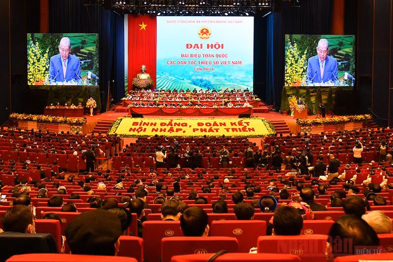 Khai mạc Đại hội đại biểu toàn quốc các dân tộc thiểu số Việt Nam lần thứ II -0