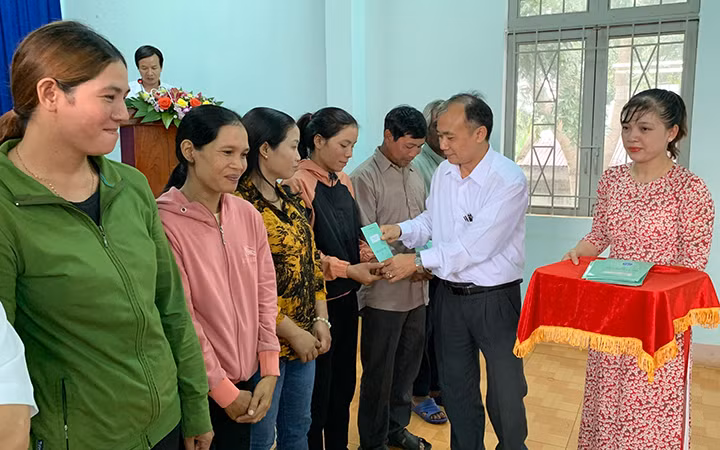83 triệu đồng hỗ trợ đóng BHXH tự nguyện cho cán bộ không chuyên trách thôn, làng