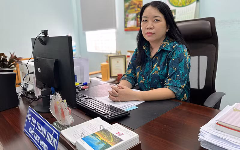 Tháng tư, những nụ cười trở lại -0