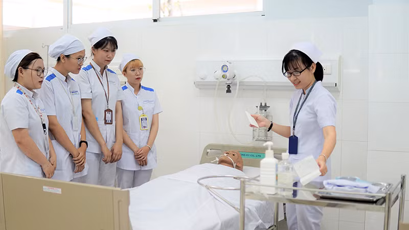 Đại học Quốc tế Miền đông tuyển sinh năm học mới 2021 -0