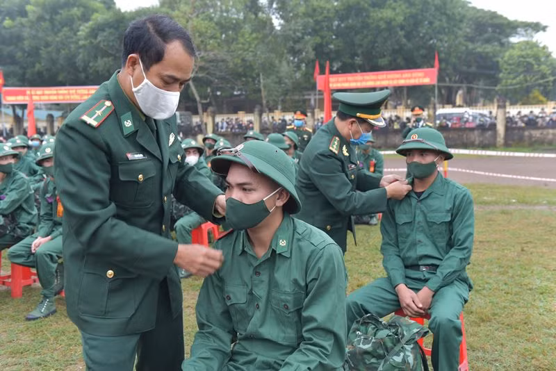 Các địa phương thực hiện nghiêm túc quy định phòng dịch tại lễ giao, nhận quân năm 2022.