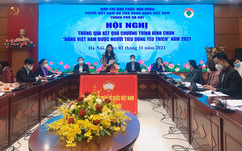 Ban tổ chức Chương trình Bình chọn Hàng Việt Nam được người tiêu dùng yêu thích TP Hà Nội thông tin về kết quả bình chọn năm 2021.