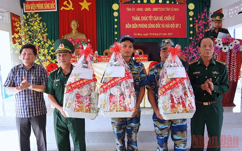 Do dịch bệnh, nhiều hoạt động thăm, tặng quà trực tiếp như Tết năm 2021 sẽ không diễn ra đại trà vào Tết 2022 ở Cà Mau. 
