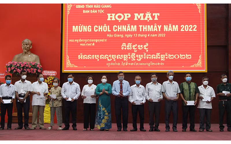 Ấm áp Tết Chol Chnam Thmay -0