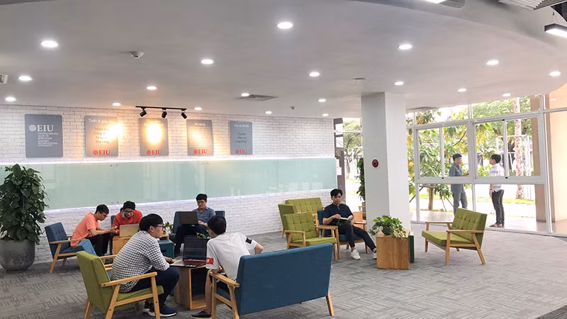 Đại học Quốc tế Miền đông tuyển sinh năm học mới 2021 -0