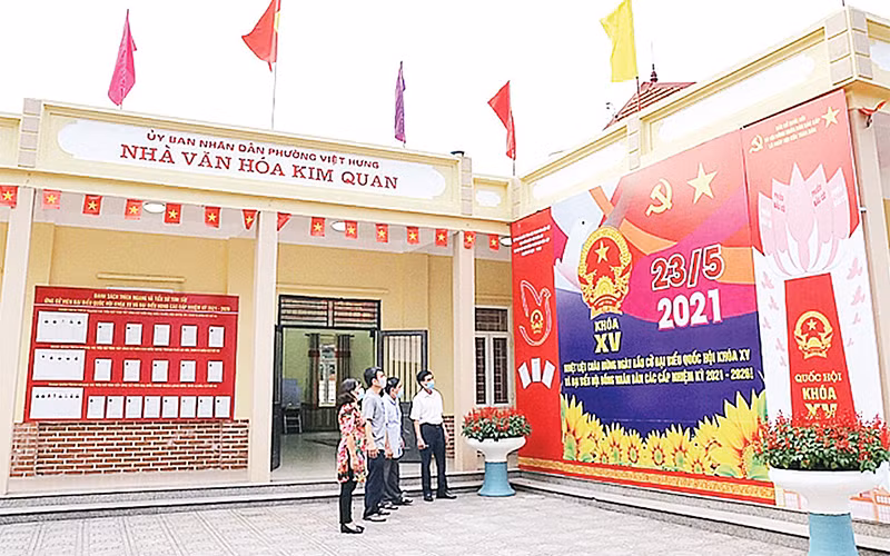 Nhà văn hóa Kim Quan, phường Việt Hưng, quận Long Biên được đầu tư xây dựng khang trang, được sử dụng để tổ chức nhiều sự kiện quan trọng. (Ảnh VƯƠNG ÐỨC)