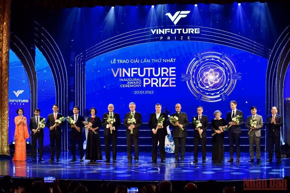 Những hình ảnh tại lễ trao giải lần thứ nhất Giải thưởng VinFuture -0