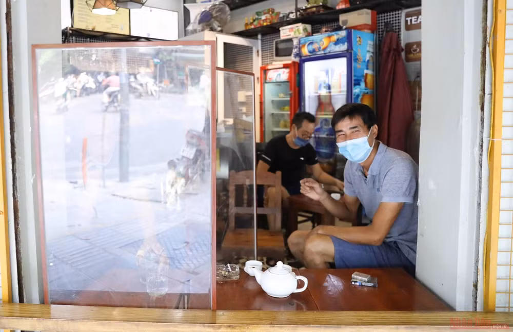 18_hang_quan_Ha_Noi_mo_cua-1624331481522.jpeg