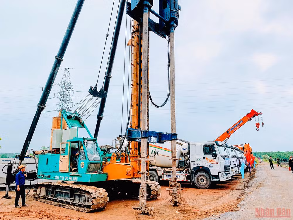 Khởi công xây cầu gần 2 nghìn tỷ đồng nối Hải Phòng với Quảng Ninh -0