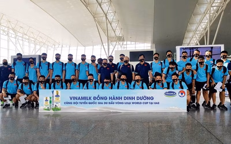Sản phẩm Vinamilk đồng hành cùng đội tuyển khi tham gia du đấu tại UAE. (Ảnh:VNM)