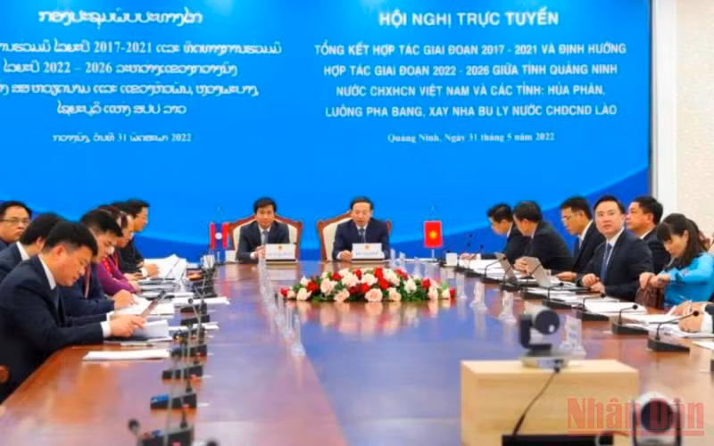 Quang cảnh hội nghị hợp tác giữa tỉnh Quảng Ninh với 3 tỉnh bắc Lào.
