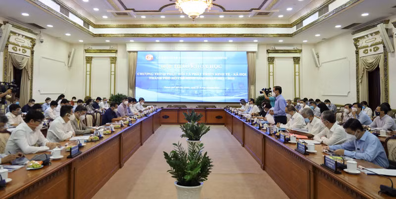  Quang cảnh hội thảo.