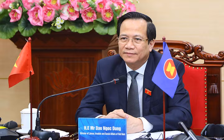 Bộ trưởng Đào Ngọc Dung dự hội nghị theo hình thức trực tuyến (Ảnh: Molisa).