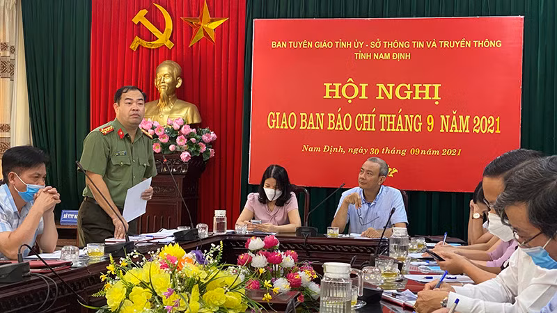 Nam Định xử lý nhiều xe “luồng xanh” chở người trái phép từ vùng dịch -0