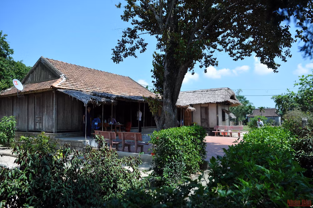 Đến thăm Nhà lưu niệm Đại tướng Võ Nguyên Giáp ở Lệ Thủy, Quảng Bình -0