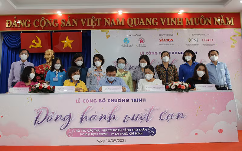 Chung tay giúp các thai phụ khó khăn vượt cạn -0
