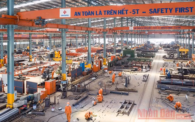  Công ty cổ phần Xây dựng thương mại Ðại Dũng, Khu công nghiệp An Hạ (TP Hồ Chí Minh) thực hiện phương án "ba tại chỗ". Ảnh: QUÝ HIỀN.
