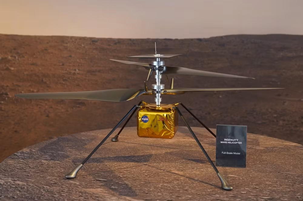 Tàu thám hiểm của NASA đáp thành công xuống bề mặt sao Hỏa -0