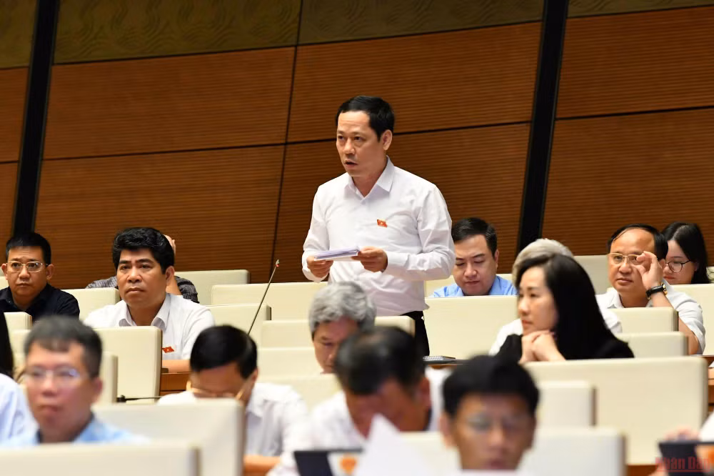 Quy định chế tài cụ thể bảo đảm dân giám sát, dân thụ hưởng -0