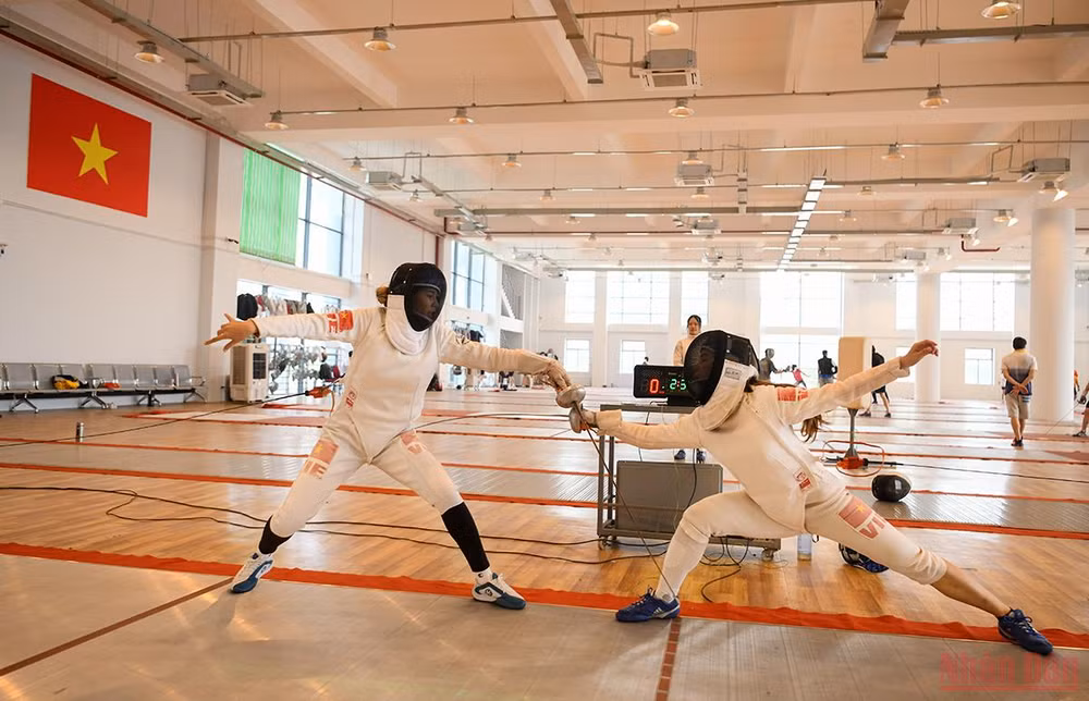 Đội tuyển đấu kiếm Việt Nam đặt mục tiêu giành ít nhất 3 Huy chương vàng tại SEA Games 31. (ẢNH: THÀNH ĐẠT)
