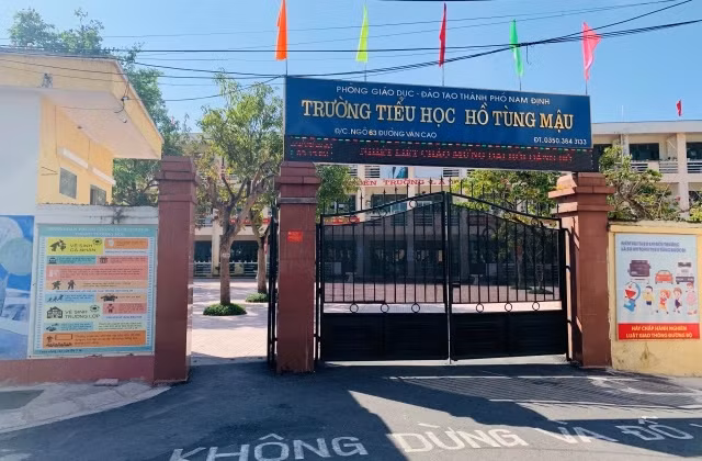 Trường tiểu học Hồ Tùng Mậu (TP Nam Định), nơi xảy ra sự việc đáng tiếc.