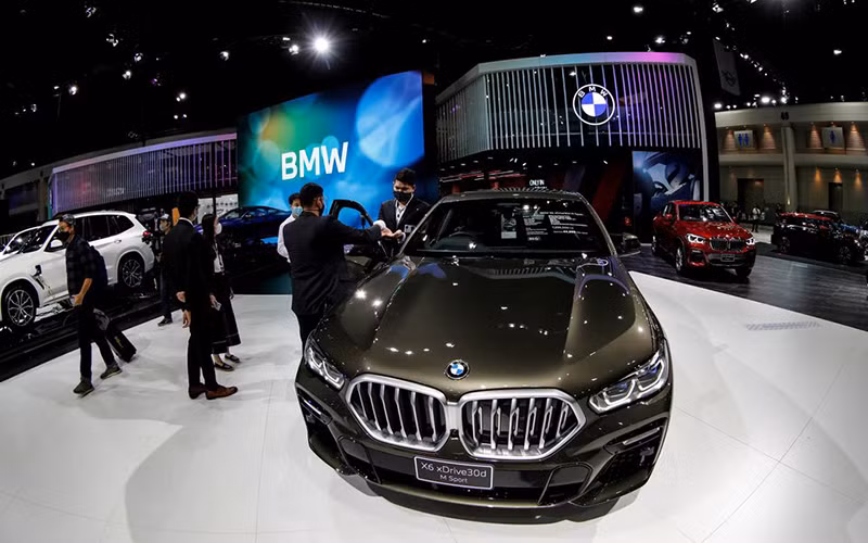 BMW đặt mục tiêu loại bỏ ô-tô chạy bằng nhiên liệu hóa thạch vào năm 2024. (Ảnh: Reuters)
