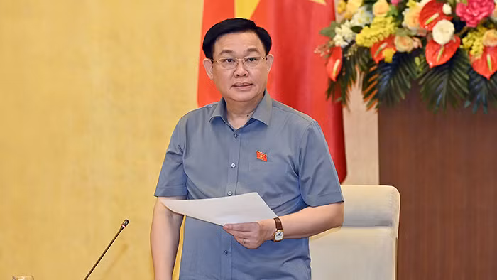 Chủ tịch Quốc hội Vương Đình Huệ phát biểu ý kiến tại phiên họp. Ảnh: DUY LINH