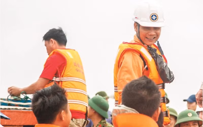 Thuyền viên Trần Văn Khôi đi cứu nạn tàu hàng VIETSHIP 01 bị chìm tháng 10/2020.