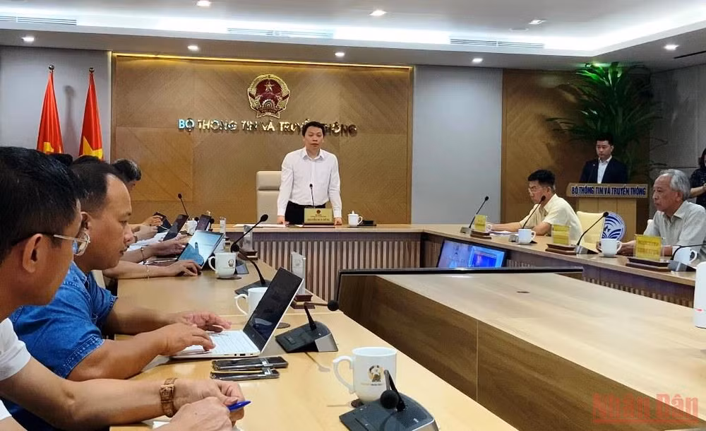  Lễ công bố, phát động cuộc thi sáng tác biểu trưng (logo) “Chuyển đổi số quốc gia”.
