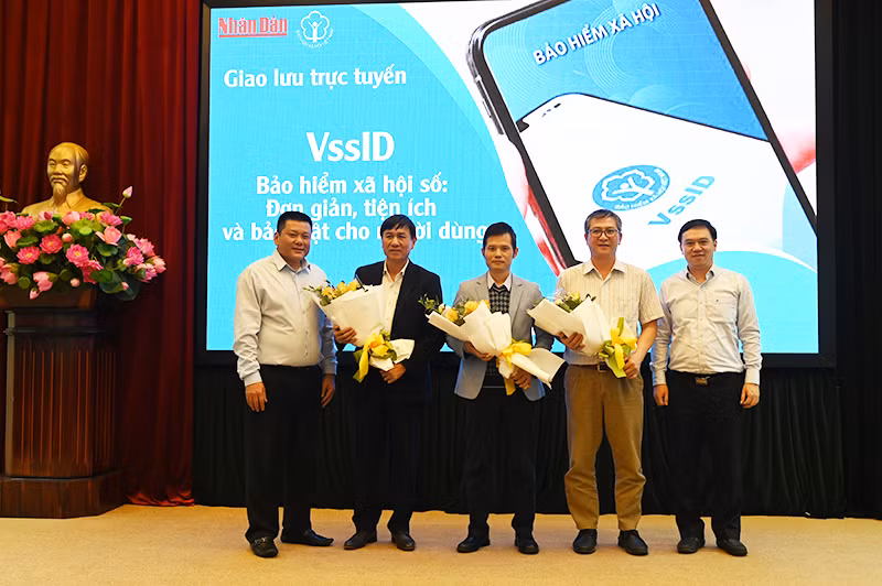 Giao lưu trực tuyến về VssID - Bảo hiểm xã hội số -0