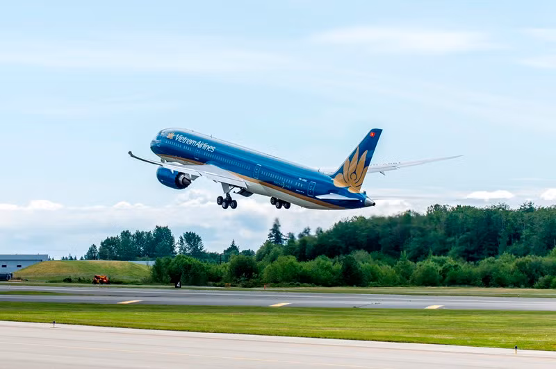 Vietnam Airlines Group cung ứng 2,4 triệu chỗ dịp Tết