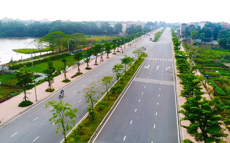 Huyện Gia Lâm đầu tư xây dựng hệ thống hạ tầng giao thông hiện đại theo định hướng phát triển thành quận trong những năm tới. Ảnh: Phong Anh.