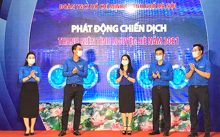 Thành đoàn Hà Nội phát động trực tuyến Chiến dịch “Thanh niên tình nguyện hè” 2021 (Ảnh minh họa: Ngọc Vy).