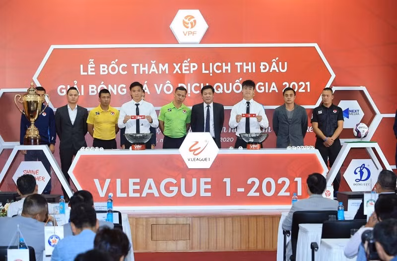 Giải bóng đá Vô địch Quốc gia 2021:Khởi tranh sớm từ 9-1