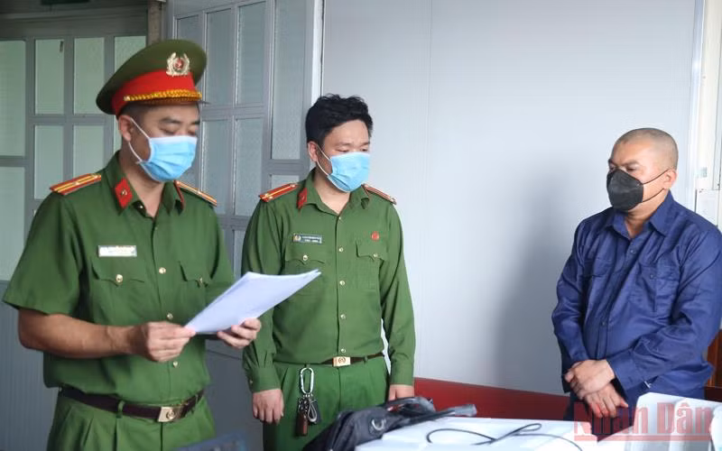 “Vẽ” dự án và bán đất không phải chủ sỡ hữu để chiếm đoạt tài sản -0