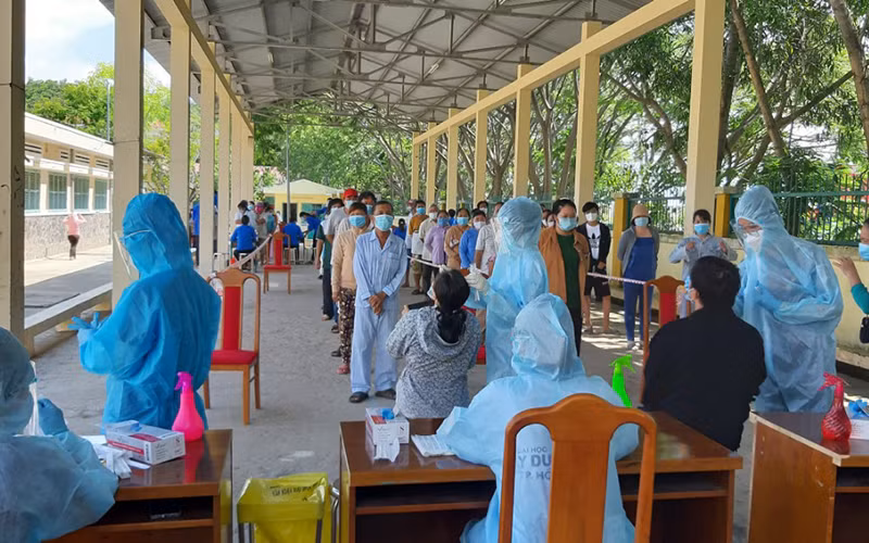 TP Hồ Chí Minh tăng cường xét nghiệm. (Ảnh: HCDC)