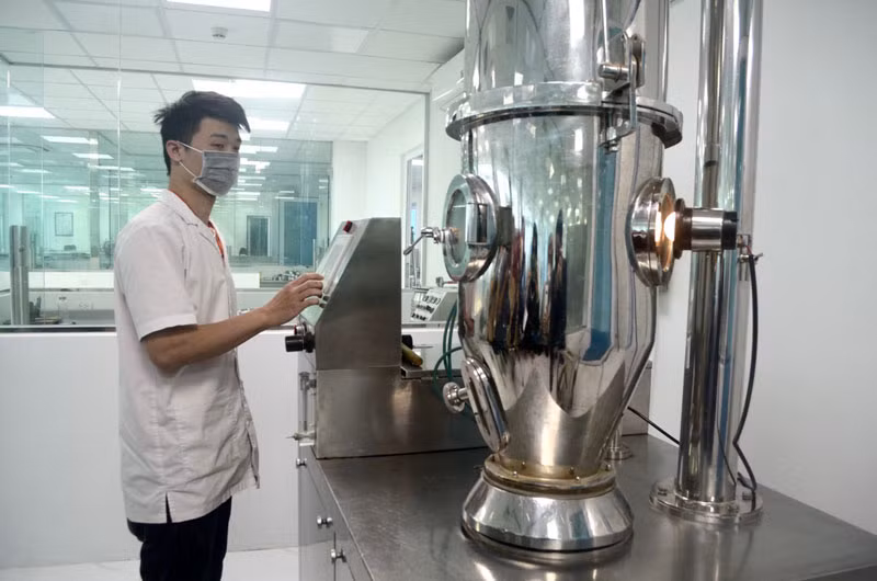 Phòng lab với thiết bị hiện đại của Viện Thực phẩm chức năng tại Khu công nghệ cao Hòa Lạc.