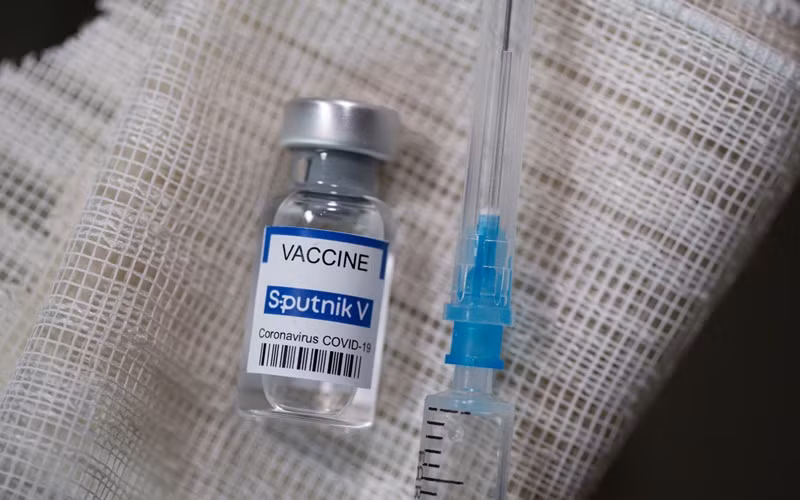 Vaccine Sputnik V ngừa Covid-19 của Nga. (Ảnh: Reuters)
