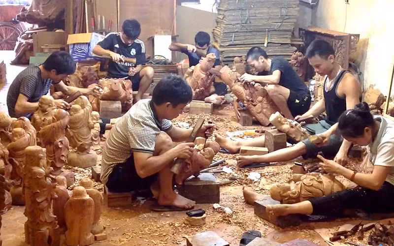 Tháo gỡ khó khăn cho các làng nghề gỗ