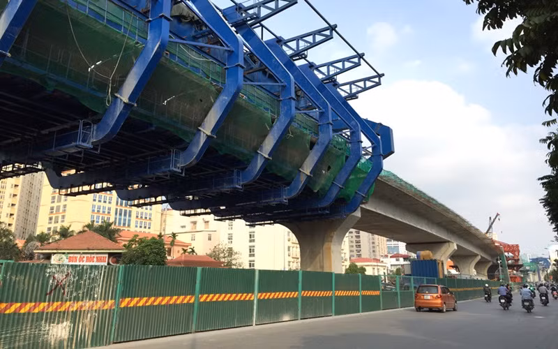 Đường Vành đai 2 trên cao đang được đẩy nhanh tiến độ.