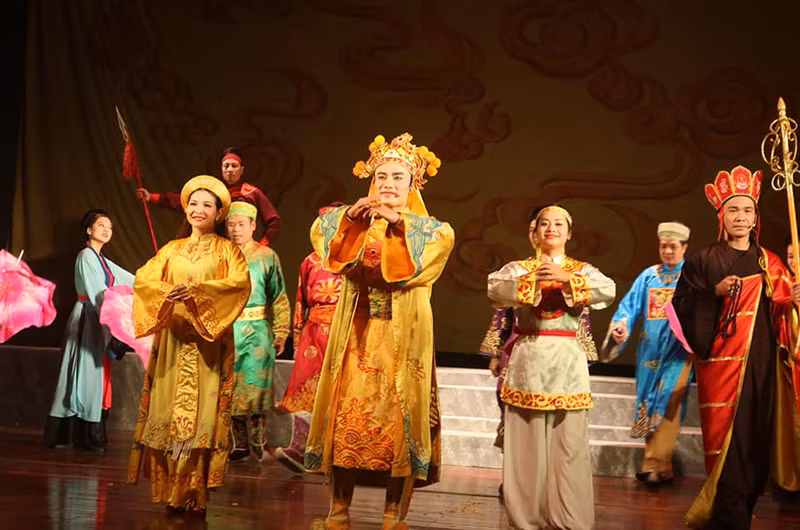 Một tiết mục của Nhà hát chèo Hà Nội.