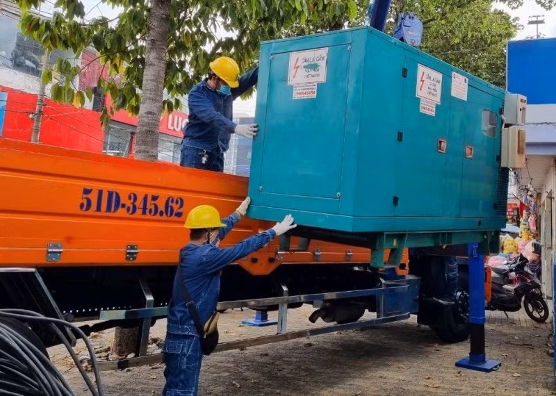 EVNHCMC đã chuẩn bị máy phát dự phòng bảo đảm điện cho các điểm thi tốt nghiệp THPT năm 2021. (Ảnh minh họa)