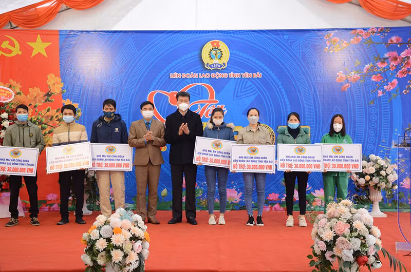 Yên Bái tổ chức Tết Sum vầy cho người lao động -0