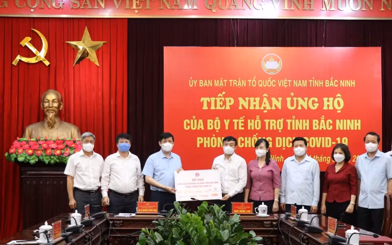 Bộ Y tế và các nhà tài trợ hỗ trợ Bắc Ninh phòng, chống dịch Covid-19.